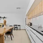 Modern 1-Br Apartment With Balcony In Cessange