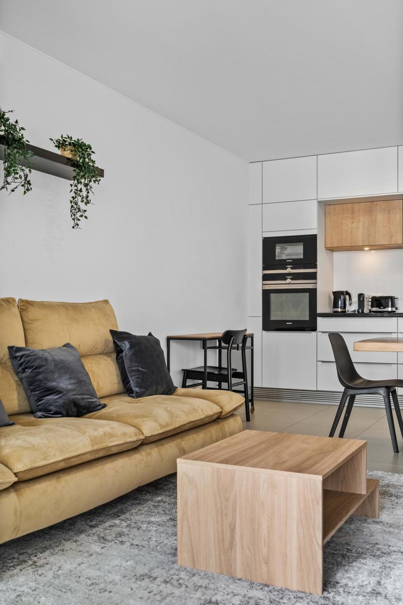 Appartement Modern 1-br With Balcony In Cessange *