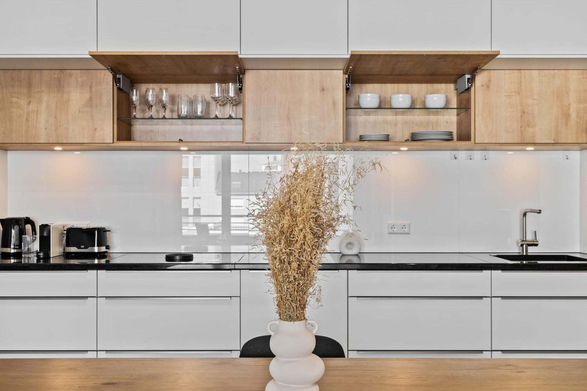 Appartement Modern 1-br With Balcony In Cessange *