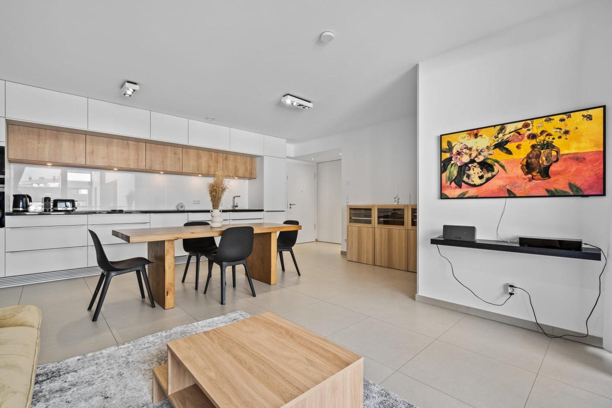Appartement Modern 1-br With Balcony In Cessange Luxembourg