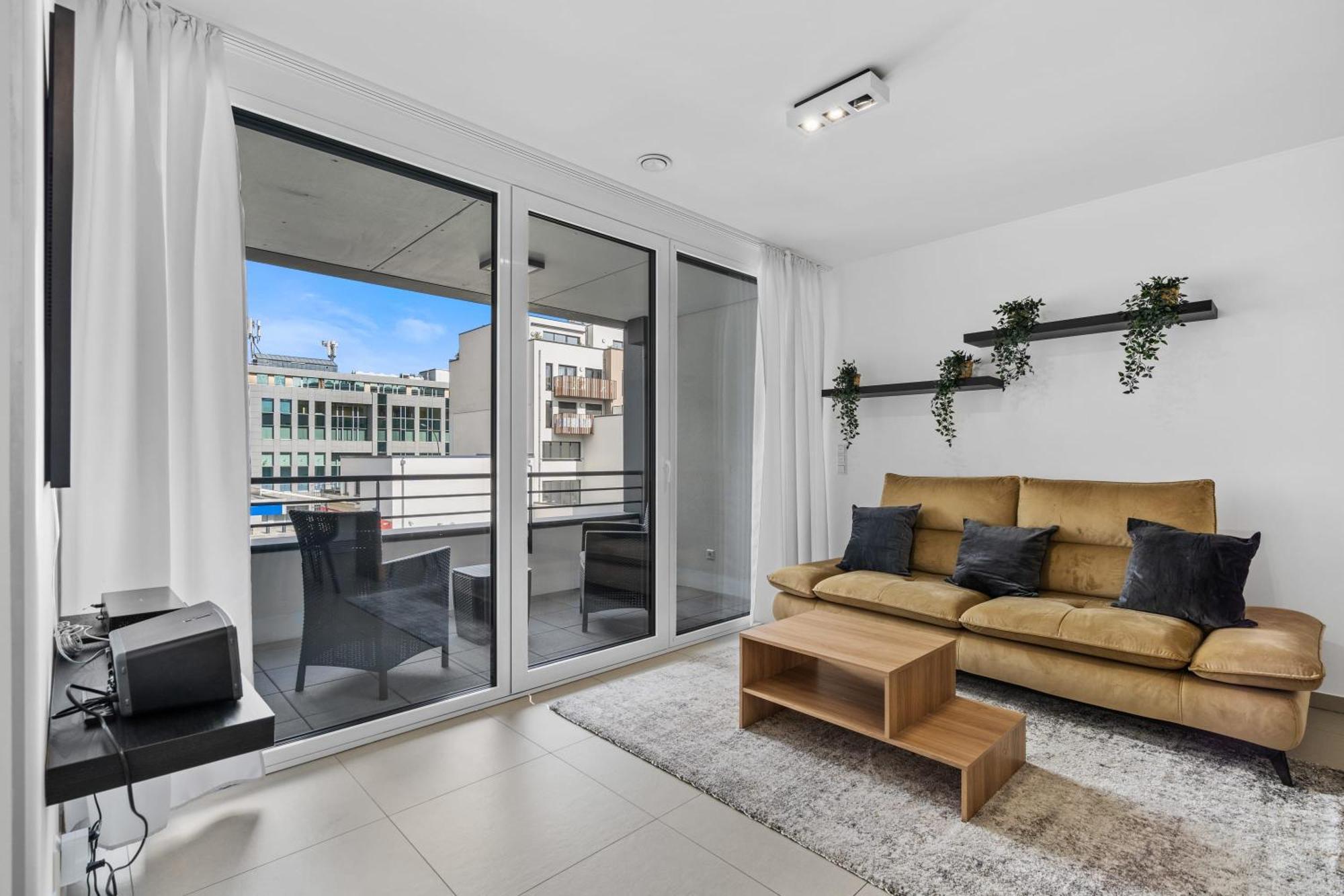 Appartement Modern 1-br With Balcony In Cessange *